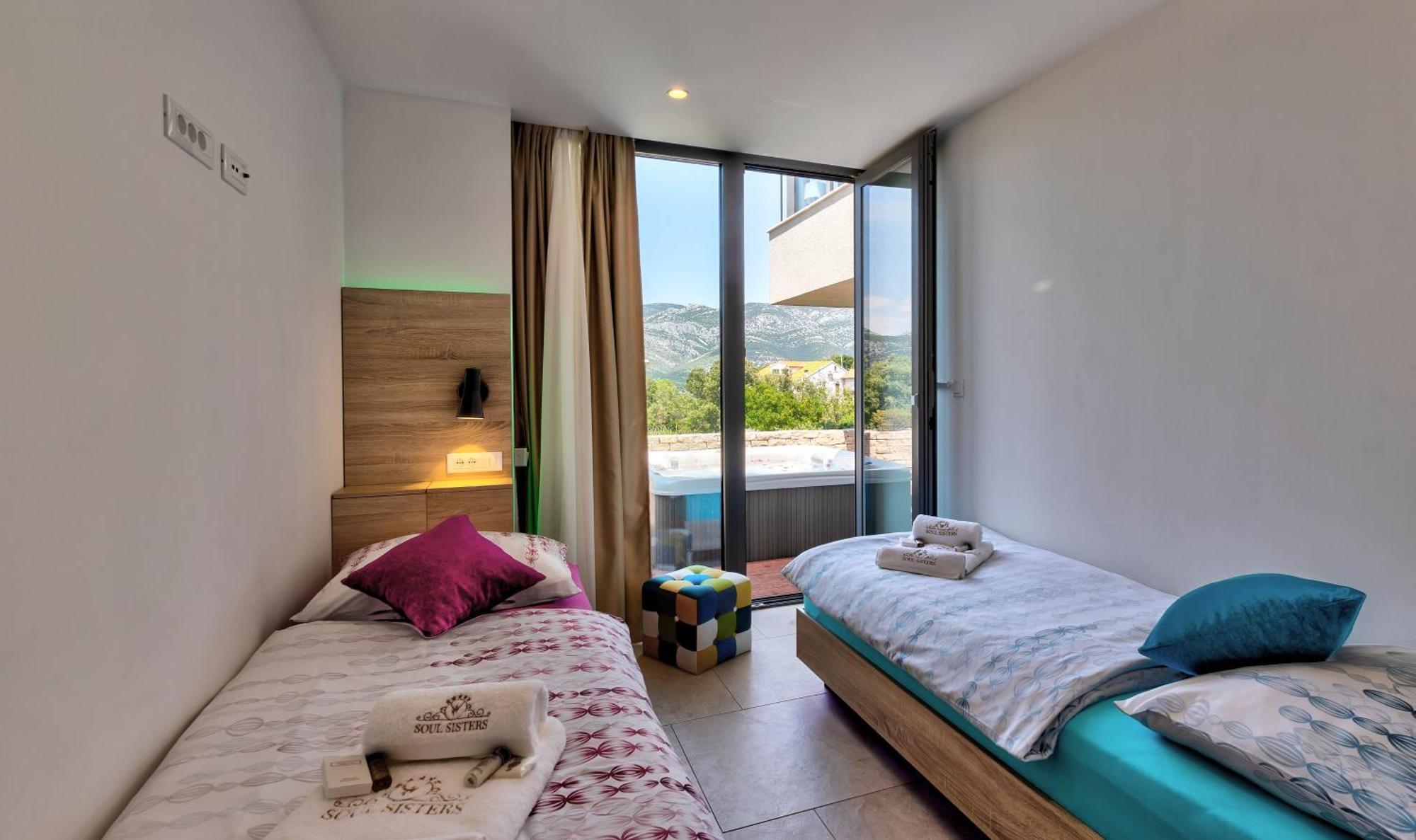 Villa Soul Sisters Zrnovo 객실 사진